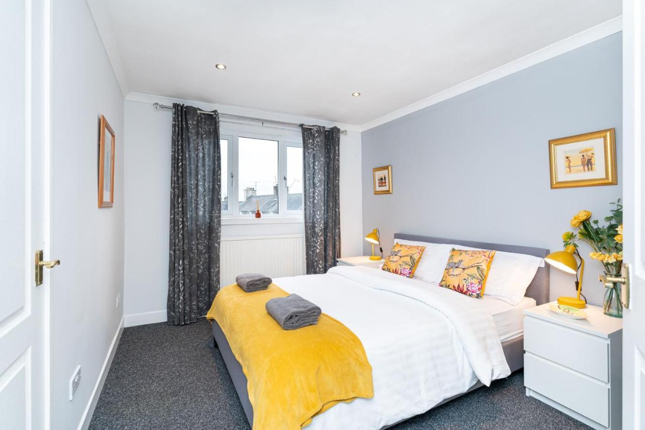 ברידג' אוף אלן Lovely 3-Bedroom Flat With Free Parking מראה חיצוני תמונה