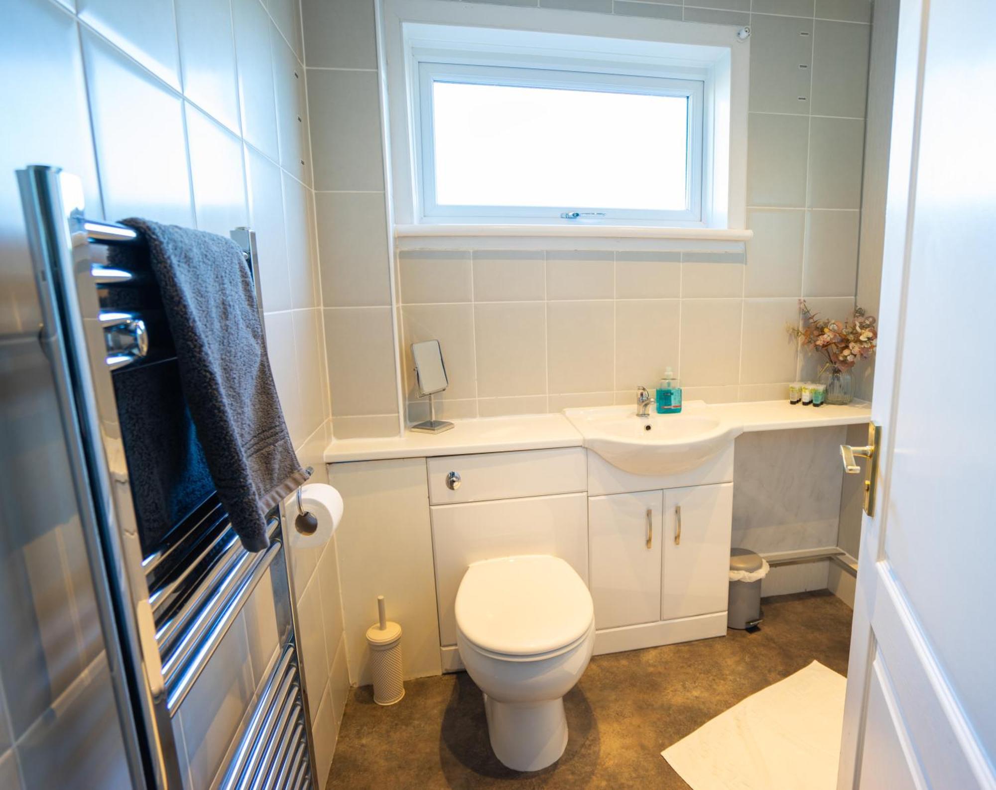 ברידג' אוף אלן Lovely 3-Bedroom Flat With Free Parking מראה חיצוני תמונה
